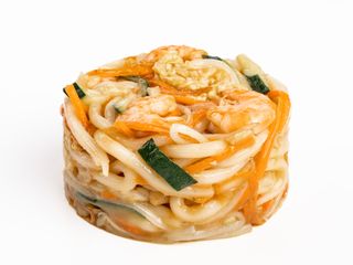144 Udon con gamberi e verdure