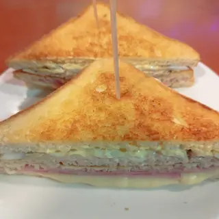 Sándwich Tizón