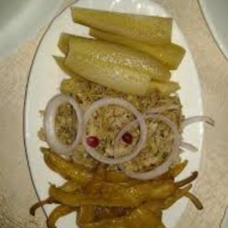 Jonjoli Con Verduras Marinadas