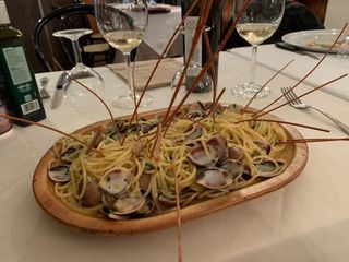 Linguine, vongole e bottarga