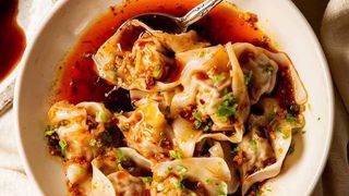 Wonton piccante con maiale - 10 pezzi