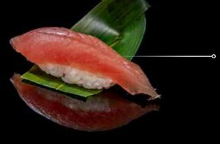 67. Nigiri maguro tonno