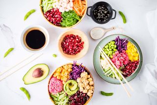 Creeaza-ti propriul Poke bowl cu 5 ingrediente