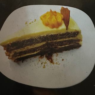 Морковена торта (180г)