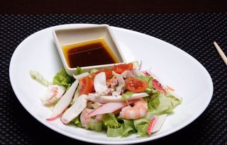 22. Insalata con pesce cotto 