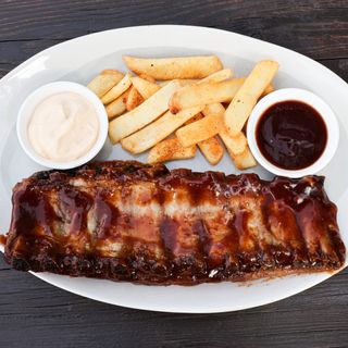 BBQ ღორის ნეკნები