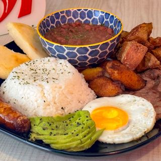Bandeja Paisa