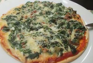 Pizza De Espinaca