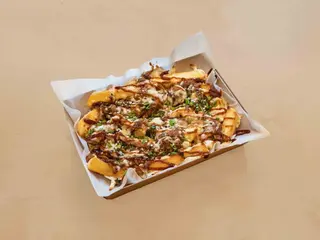 Frytki z pulled pork