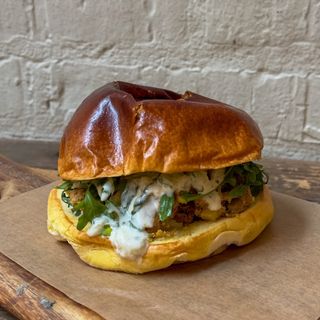 Bocadillo de pollo tandoori