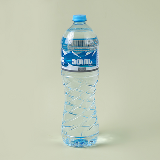 წყალი 0.5ლ