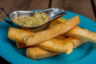 Cassava Fries And Guacamole V