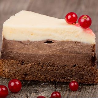 Felie tort Belcolade