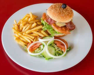 Hamburguer à Casa Inglesa