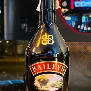 * CREMA DE WHISKY BAILEYS 17%