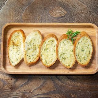 ЧЕСНОЧНЫЙ ХЛЕБ 