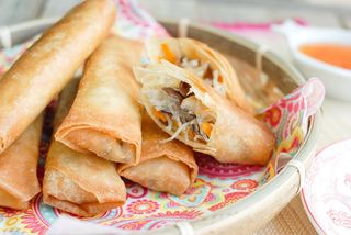 33.Rollitos japones (5 unidades)