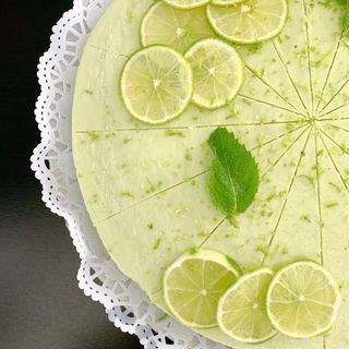 Cheesecake de Abacate e Lima s/ glúten - Inteiro  (cerca de 2 kgs)