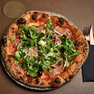 Pizza Pršut