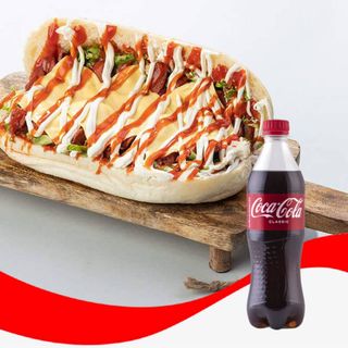 მექსიკური ჰოთ-დოგი პურში + 1X კოკა-კოლა კლასიკი - 0,5ლ