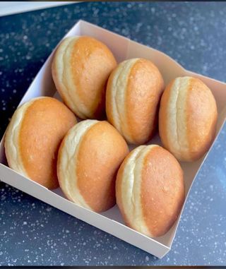 Chicken pie + Doughnut