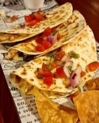 Quesadillas De Pollo (3 Uds.)