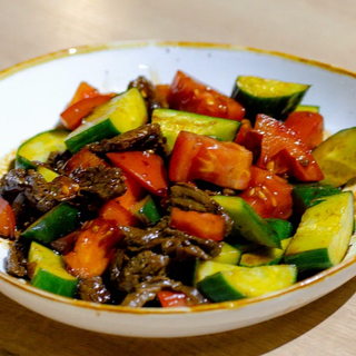 Тайский салат с говядиной