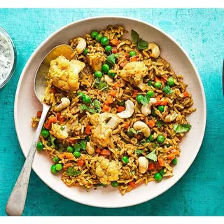 Veg Biryani With Raita