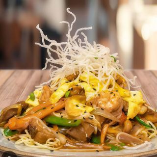 TALLARÍN SALTADO SAMSI