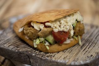 Кебаб Tochitos + Картофель фри + Салам кола