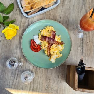 Soft kajgana sa prazilukom i feta sirom