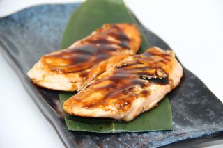 144 Salmone in salsa teriyaki