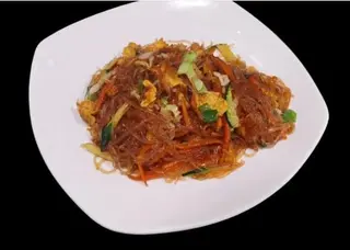 12A. Spaghetti di soia con carne piccante