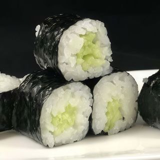 27. Kappa maki cetriolo