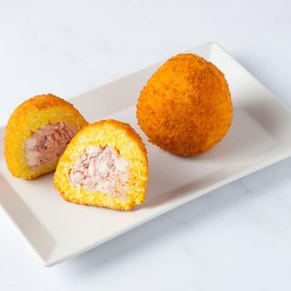 Arancino cotto e mozzarella