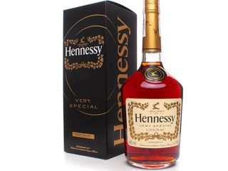 Hennessy (100ml)