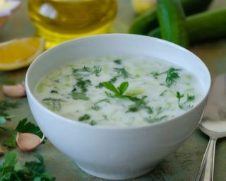 Cacik zuppa fredda