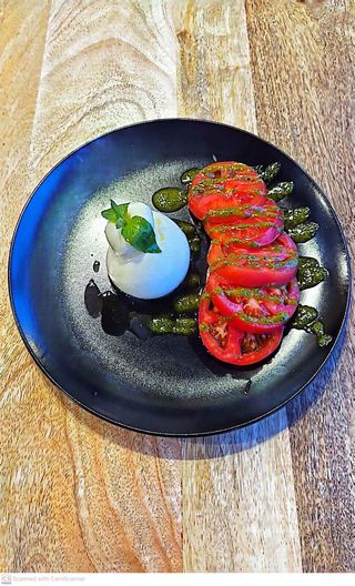 Салата Капрезе с италианска бурата (280г)