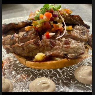 Taco de oreja a la plancha crujiente