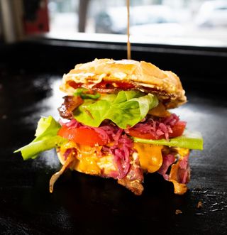 Custom king bacon salsiccia