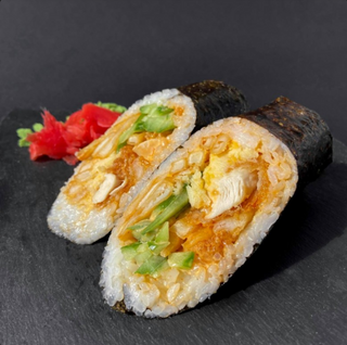  Сушірітто з куркою та картоплею фрі (350г)