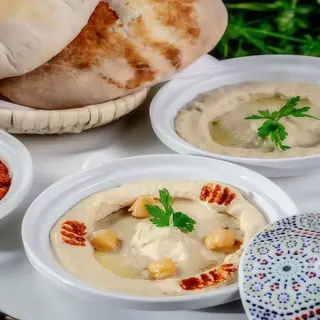 Humus Con Pan