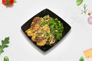 Удон з хрумкою куркою теріякі