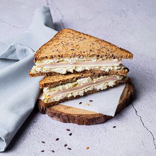 Протеинов сандвич с пуешко (230г)