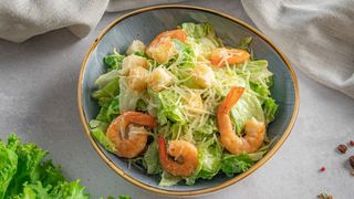 Салат "Цезарь" с креветками (250 гр.)