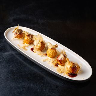 25. Takoyaki - 3 pezzi