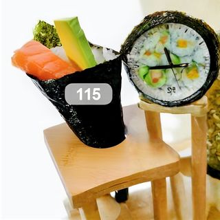 115. Temaki sake 2 pezzi