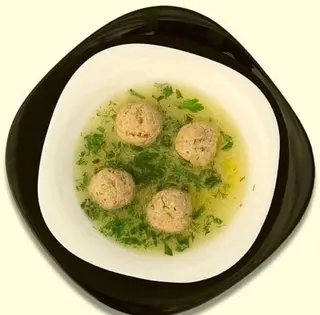 Бульон с фрикадельками (300 гр.)