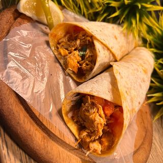 Dupla Pileca Tortilja + Pomfrit + Coca Cola COMBO