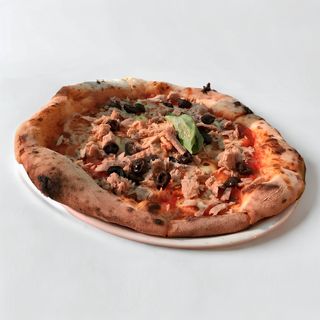 Pizza Tonno